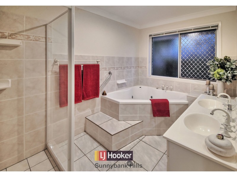 16 Radiata Street, Sunnybank Hills QLD 4109