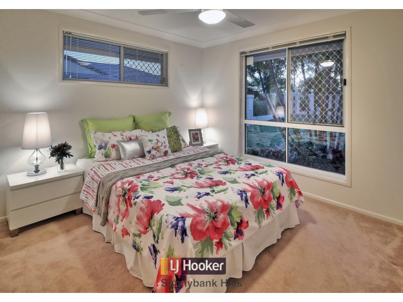 16 Radiata Street, Sunnybank Hills QLD 4109