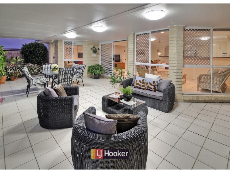 16 Radiata Street, Sunnybank Hills QLD 4109