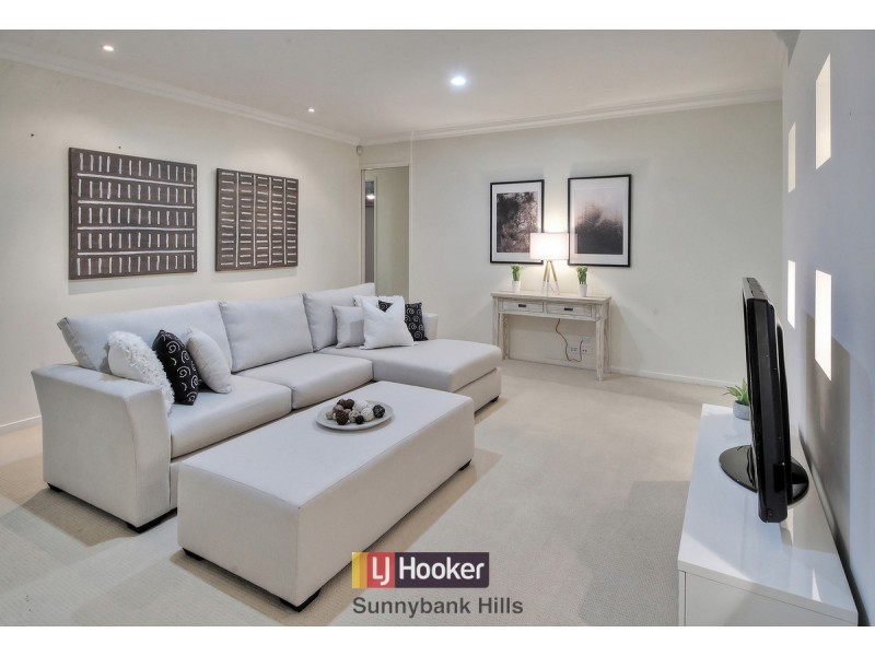 12 Breezeway Court, Kuraby QLD 4112