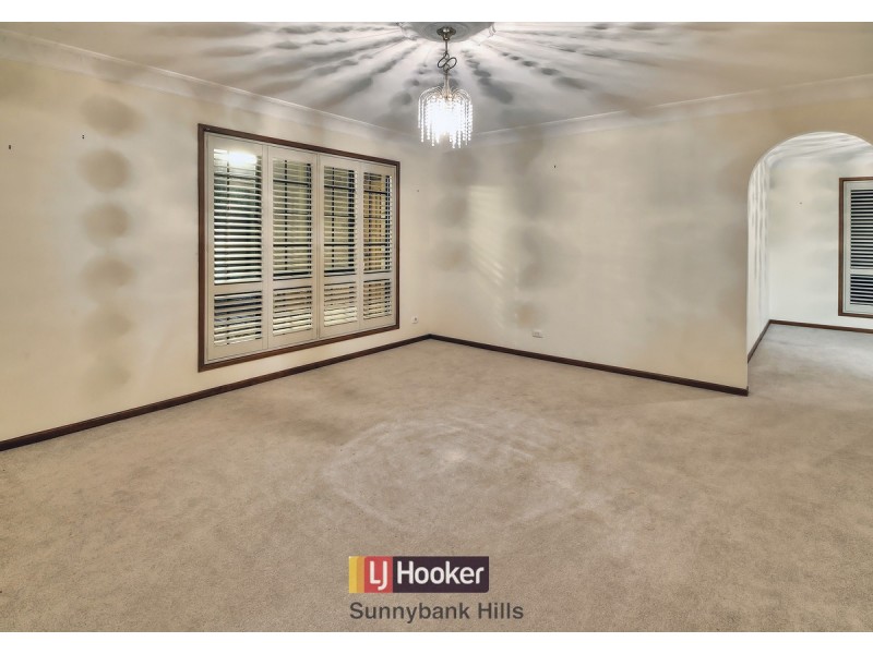 4 Tranquil Street, Sunnybank Hills QLD 4109