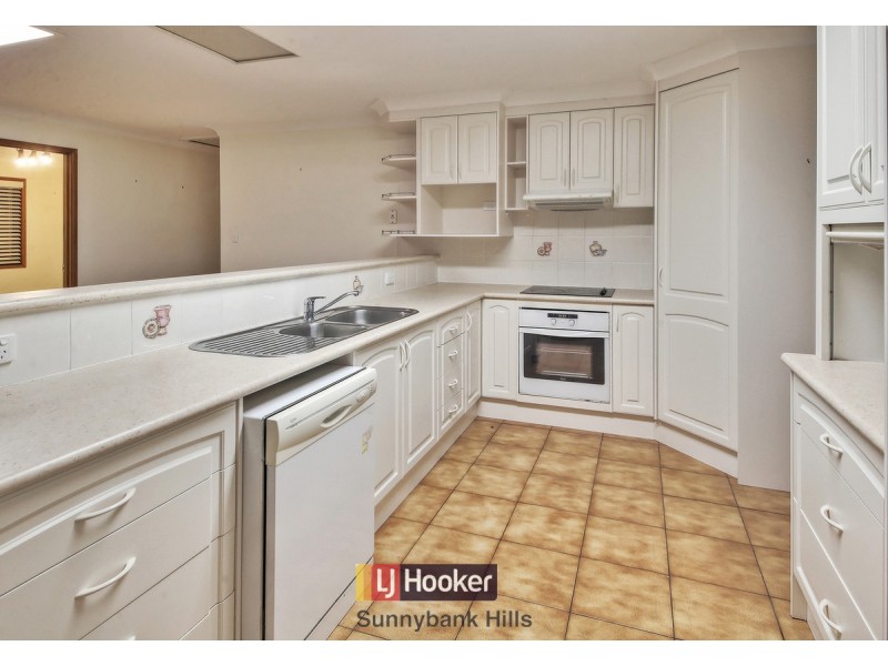 4 Tranquil Street, Sunnybank Hills QLD 4109