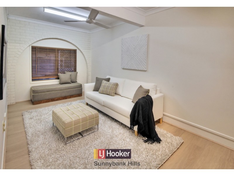 32 Arkose Street, Eight Mile Plains QLD 4113