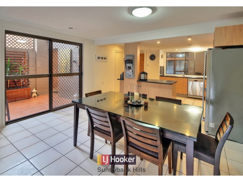 21/38 Barrett Street, Robertson QLD 4109