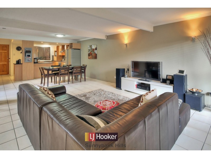 21/38 Barrett Street, Robertson QLD 4109