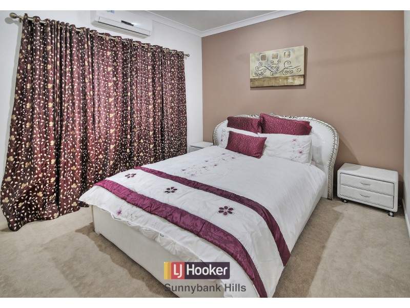 16 Crab Apple Court, Stretton QLD 4116
