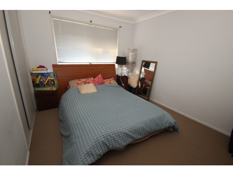 2 Currajong Street, Calamvale QLD 4116