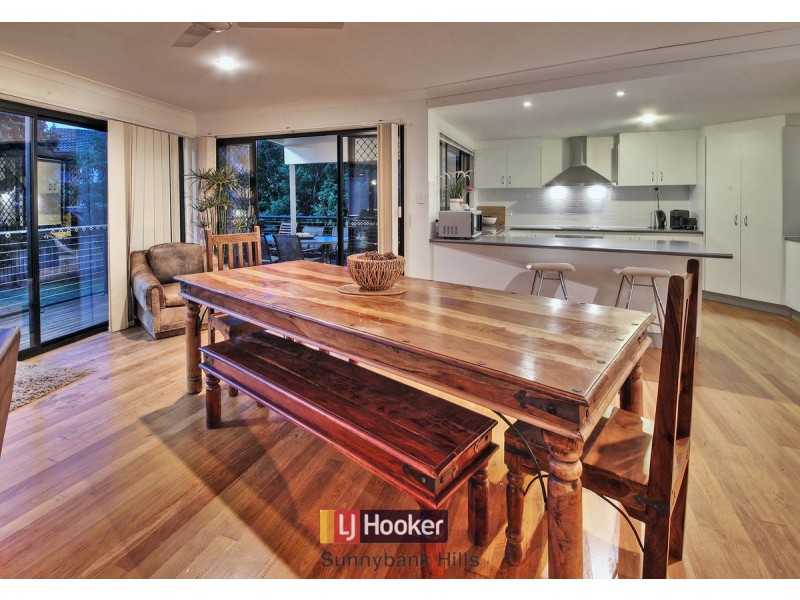 32 Leelaben Place, Eight Mile Plains QLD 4113