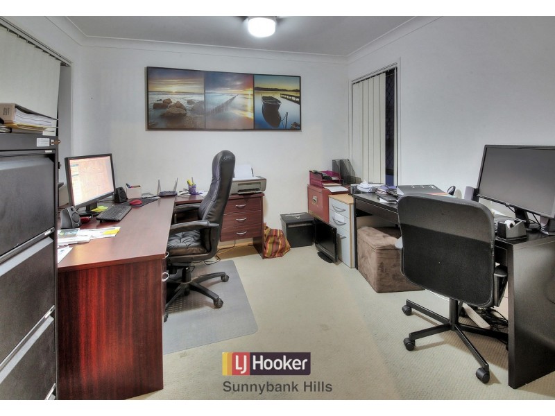 32 Leelaben Place, Eight Mile Plains QLD 4113