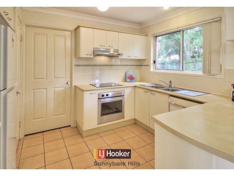 20/8 Honeysuckle Way, Calamvale QLD 4116