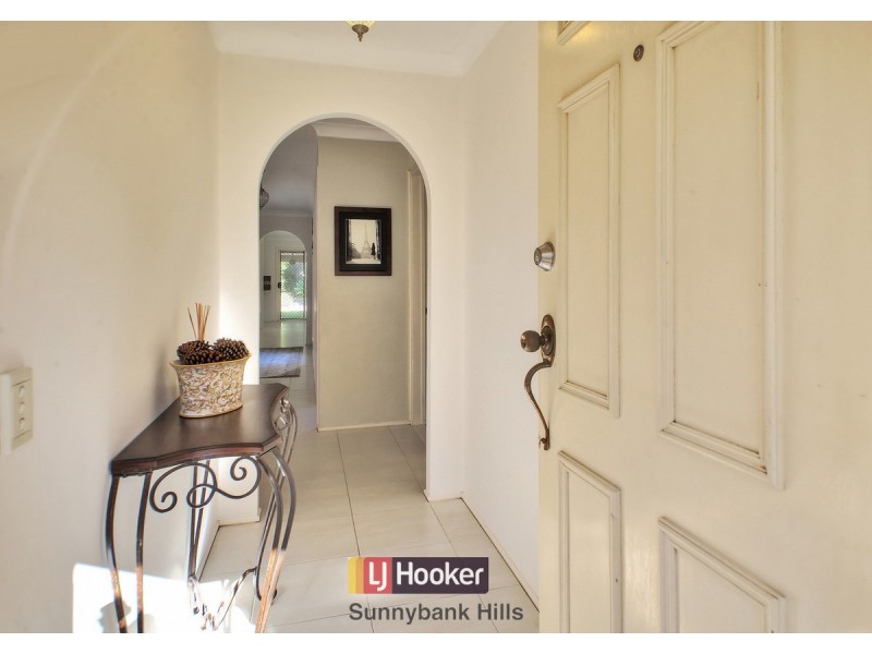 91 The Village Avenue, Coopers Plains QLD 4108