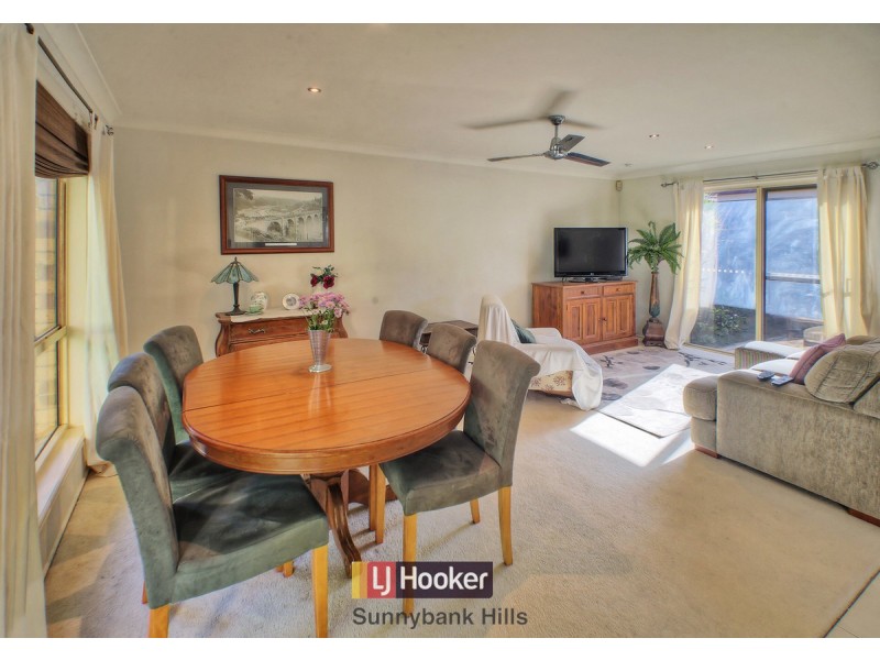 91 The Village Avenue, Coopers Plains QLD 4108