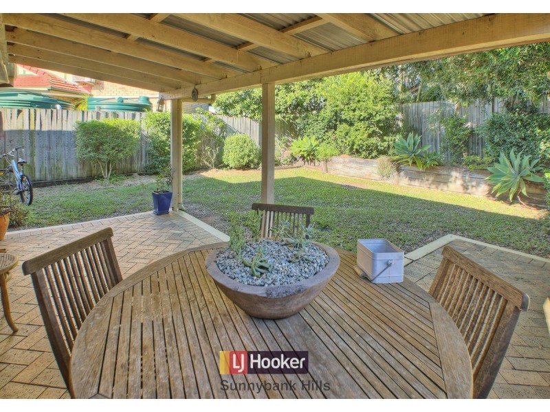 91 The Village Avenue, Coopers Plains QLD 4108