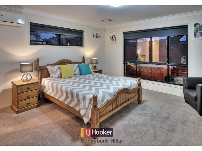 66 Juniper Circuit, Stretton QLD 4116