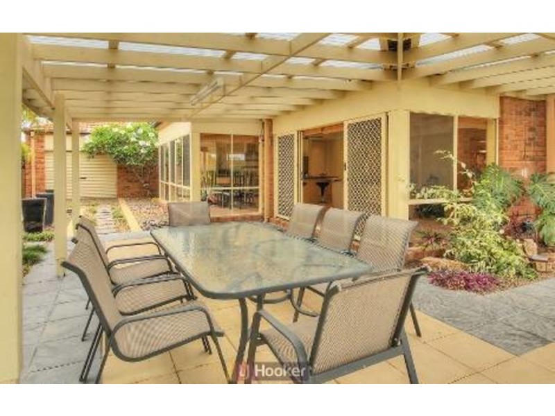56 Wallum Drive, Parkinson QLD 4115