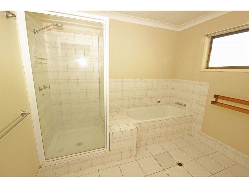 40 Sheridan Crescent, Shailer Park QLD 4128
