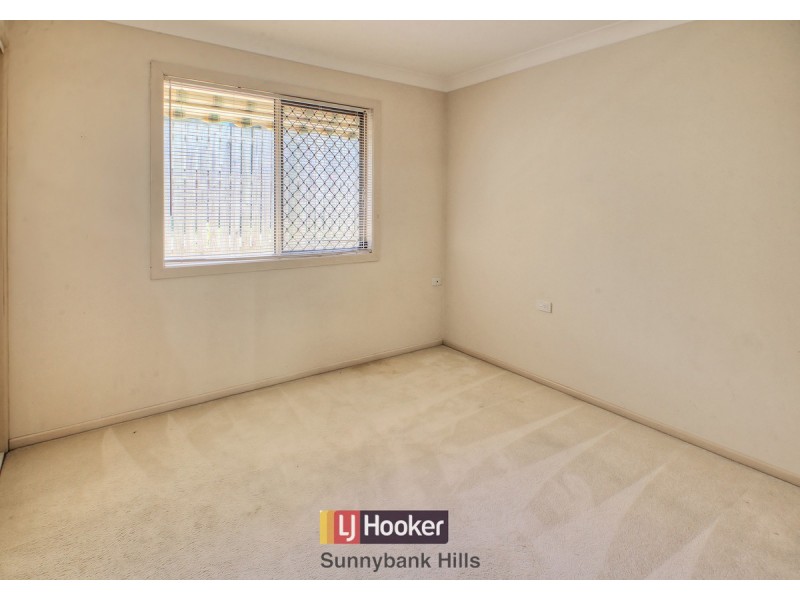 110 Lancaster Circuit, Stretton QLD 4116