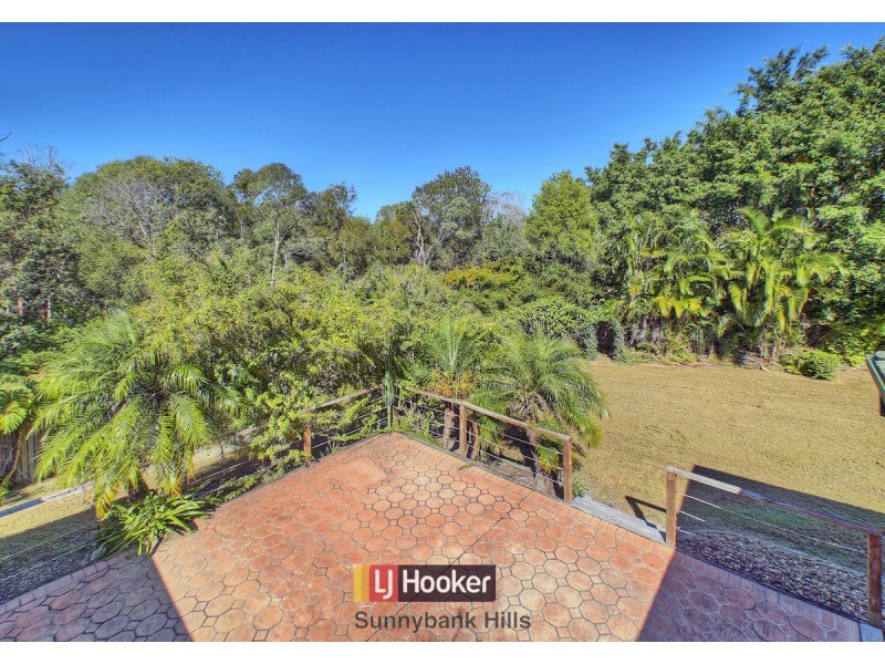 110 Lancaster Circuit, Stretton QLD 4116