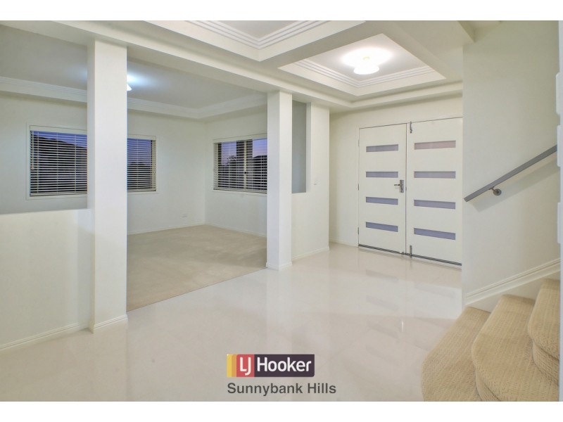 43 Birchwood Place, Stretton QLD 4116