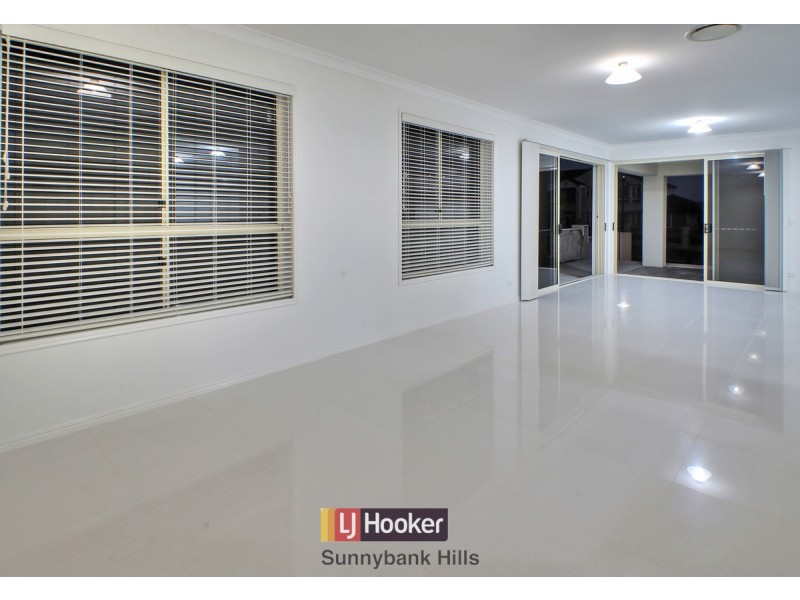 43 Birchwood Place, Stretton QLD 4116