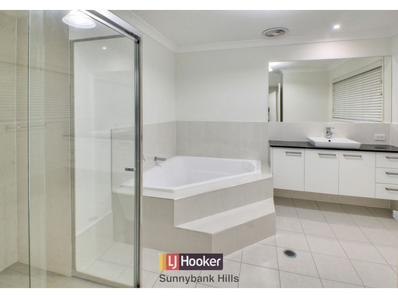 43 Birchwood Place, Stretton QLD 4116