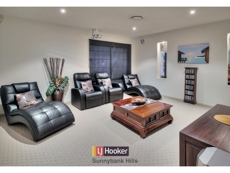 17 Nungatta Court, Parkinson QLD 4115