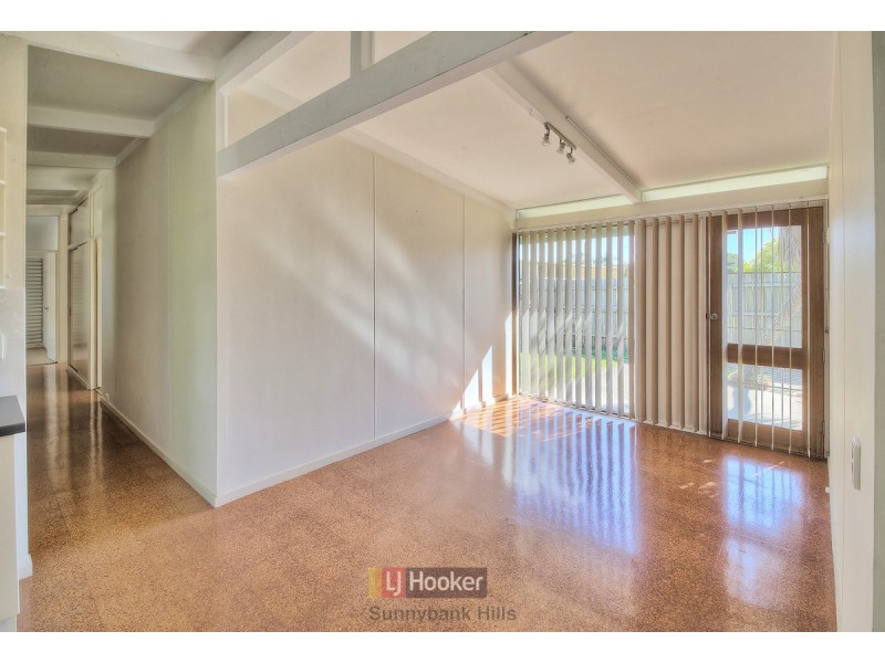 87 Pinelands Road, Sunnybank Hills QLD 4109