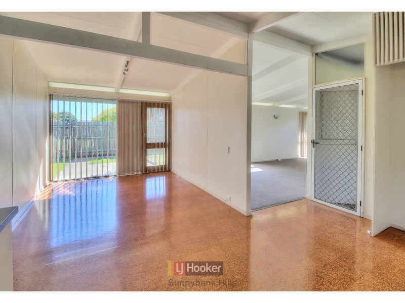 87 Pinelands Road, Sunnybank Hills QLD 4109