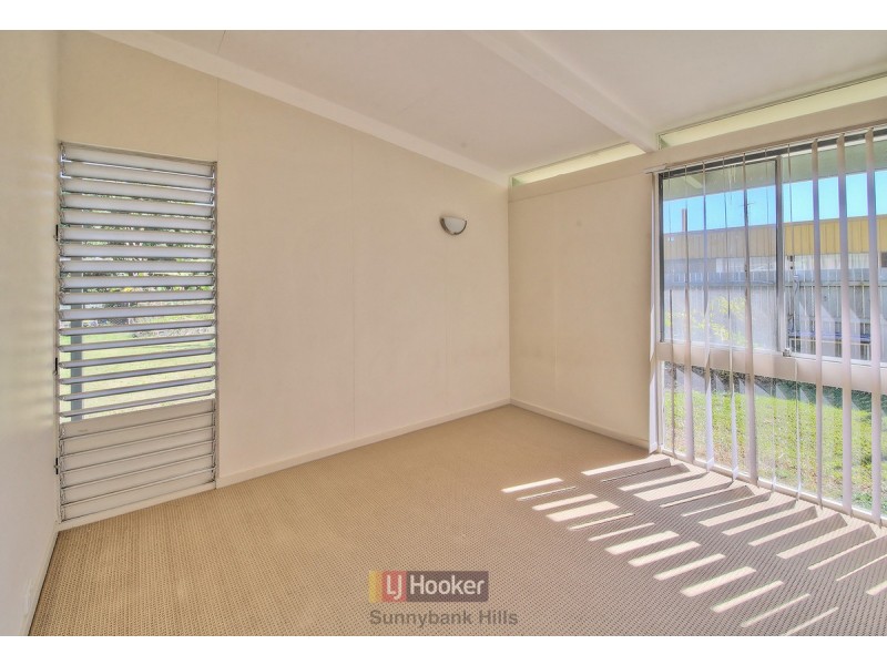 87 Pinelands Road, Sunnybank Hills QLD 4109
