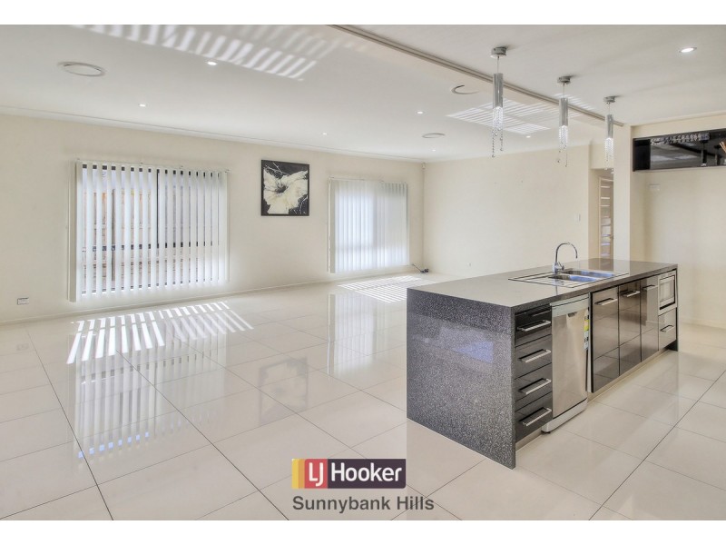 16 Peachtree Place, Stretton QLD 4116