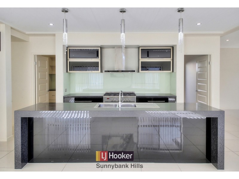 16 Peachtree Place, Stretton QLD 4116