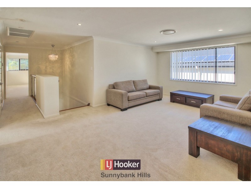 16 Peachtree Place, Stretton QLD 4116