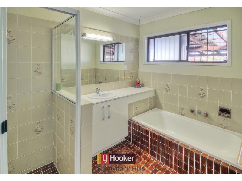 309 Gowan Road, Sunnybank Hills QLD 4109