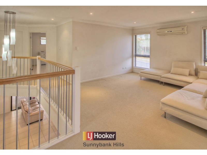 3 Sovereign Close, Wishart QLD 4122