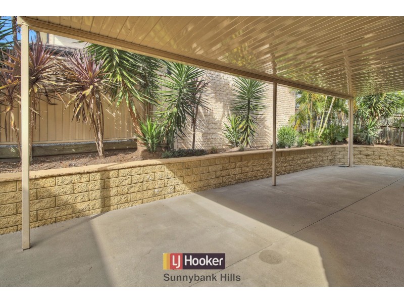 3 Sovereign Close, Wishart QLD 4122