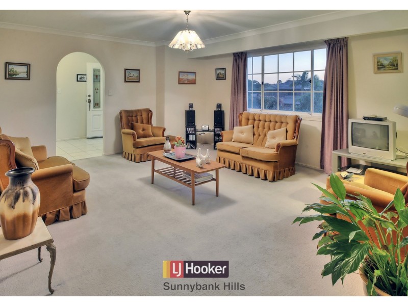 120 Penson Street, Stretton QLD 4116