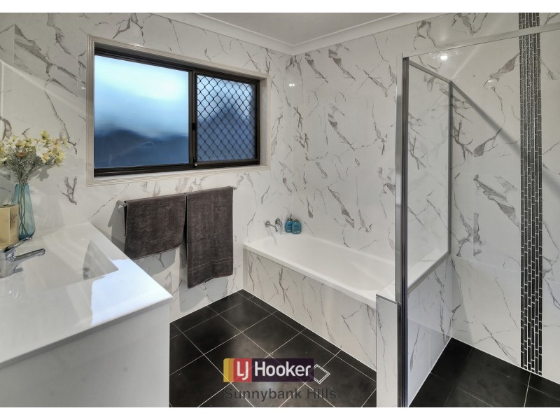 22 Snowberry Street, Sunnybank Hills QLD 4109