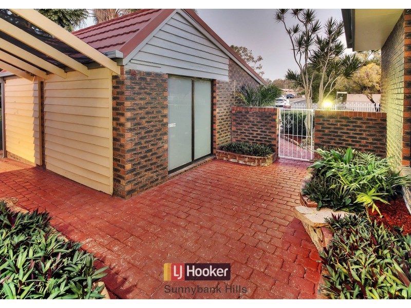 22 Snowberry Street, Sunnybank Hills QLD 4109