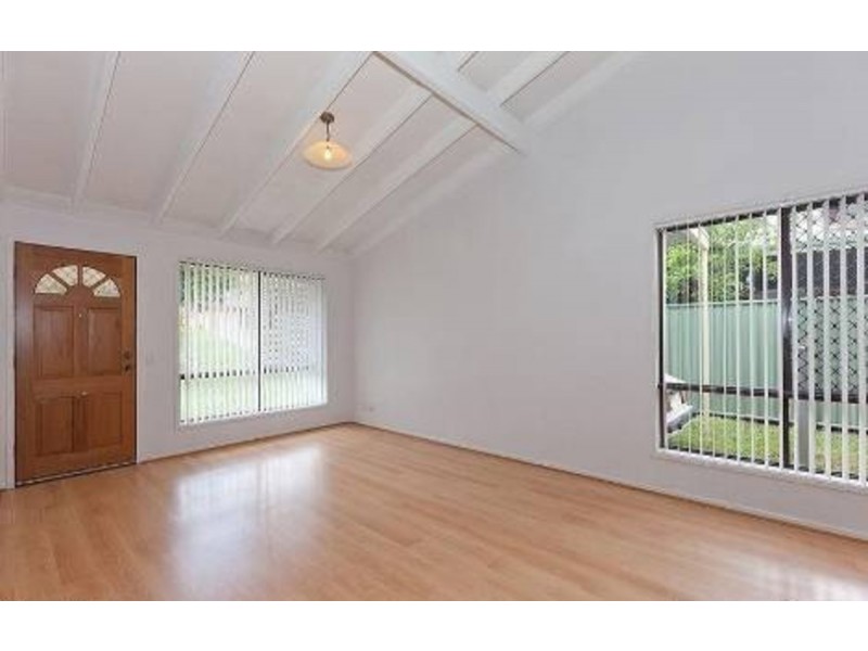 343 Winstanley Street, Carindale QLD 4152