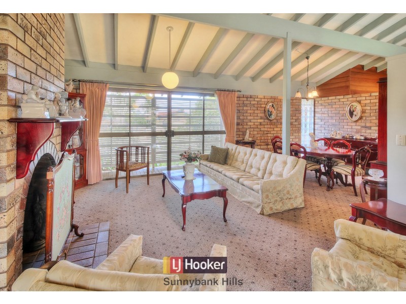 26 Pinecone Street, Sunnybank QLD 4109