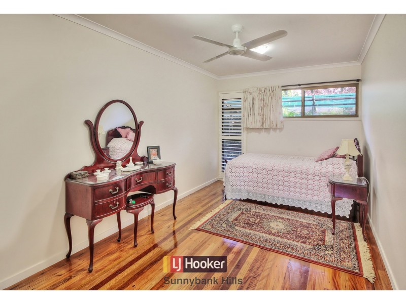 26 Pinecone Street, Sunnybank QLD 4109