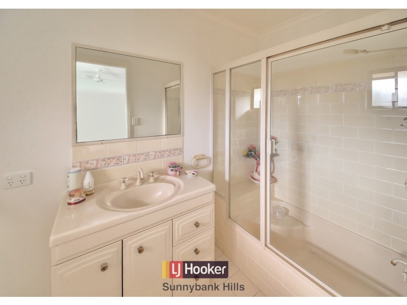 26 Pinecone Street, Sunnybank QLD 4109