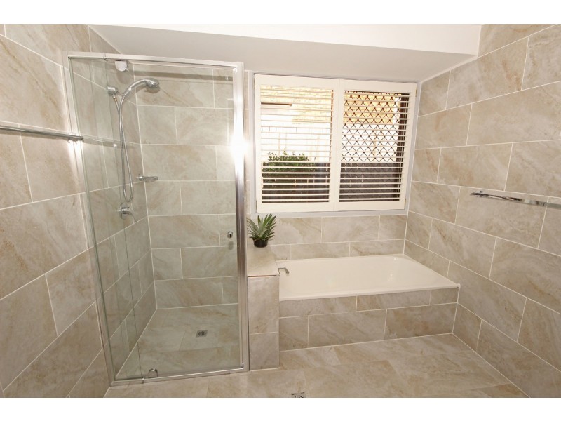 12 Bramwell Street, Eight Mile Plains QLD 4113