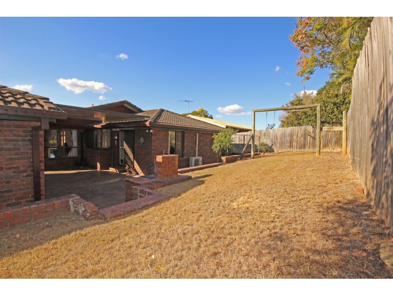 12 Bramwell Street, Eight Mile Plains QLD 4113