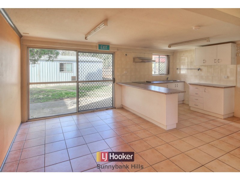 215 Mains Road, Sunnybank QLD 4109