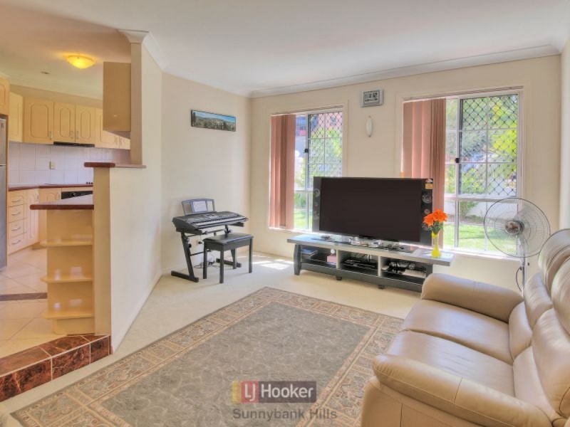 35 Mandarin Street, Coopers Plains QLD 4108