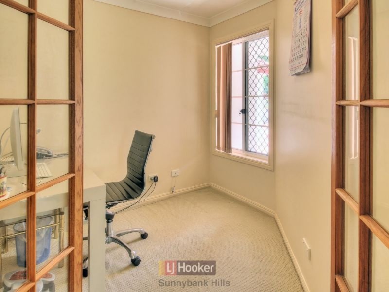 35 Mandarin Street, Coopers Plains QLD 4108