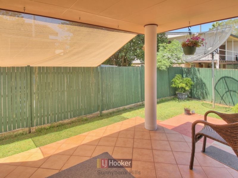 35 Mandarin Street, Coopers Plains QLD 4108