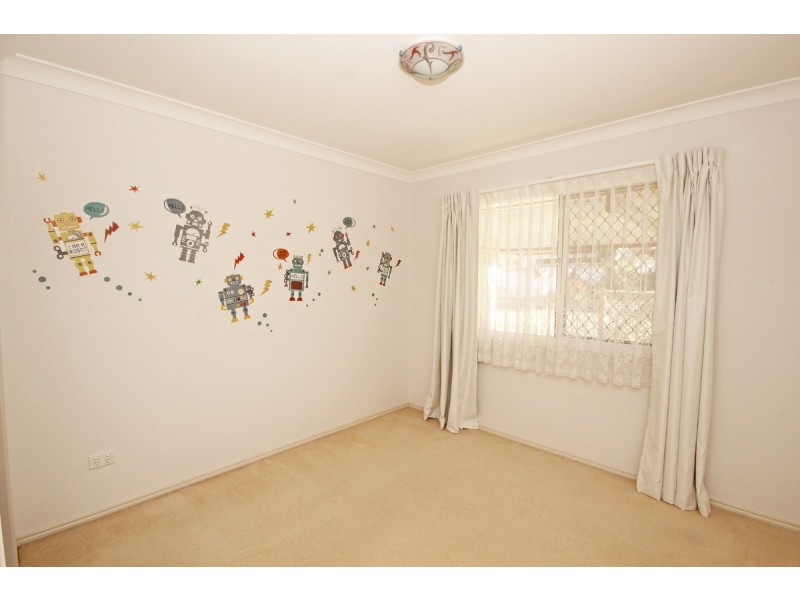 15 Michigan Crescent, Parkinson QLD 4115