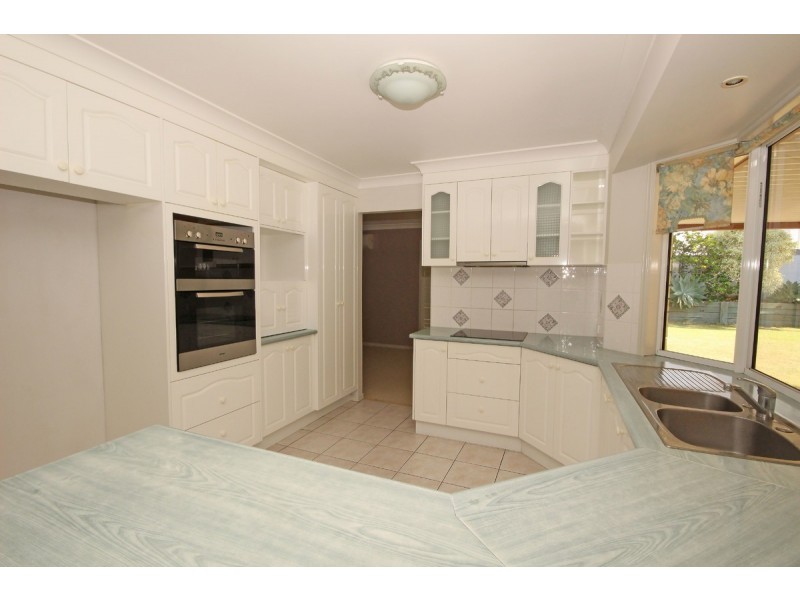 15 Michigan Crescent, Parkinson QLD 4115